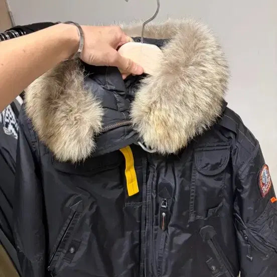 [BUNJANG] Parajumpers Black Fur Hood Parka Jacket / 파라점퍼스 블랙 야상 퍼 후드 자켓