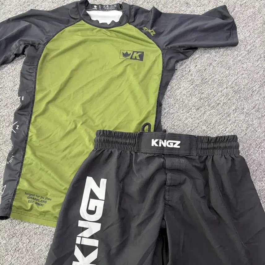 [BUNJANG] Kingzogi Jiu-Jitsu Top (L) and Bottoms (32) Rashguard Fight Shorts / 킹즈 노기 주짓수 상하의 팝니다 래시가드 파이트쇼츠