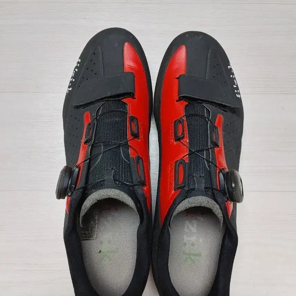 [BUNJANG] Fizik R5 Red/Black Cycling Cleat Shoes Size 42 / 상태 좋음] 피직(fizik) r5 검빨 클릿슈즈 사이즈42 팝니다.
