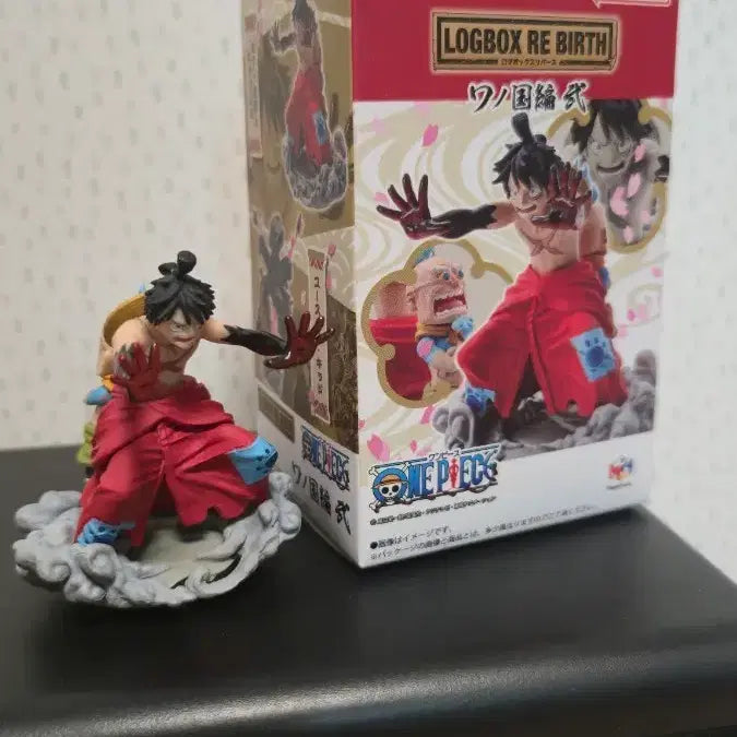 [BUNJANG] One Piece Log Box Monkey D. Luffy Figure / 원피스 로그박스 피규어 루피