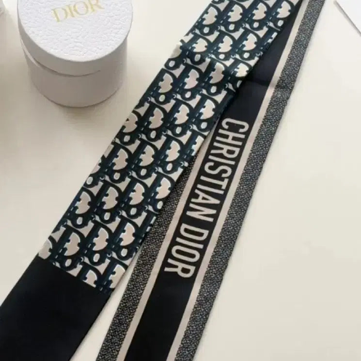[BUNJANG] Dior Silk Scarf / 디올 스카프