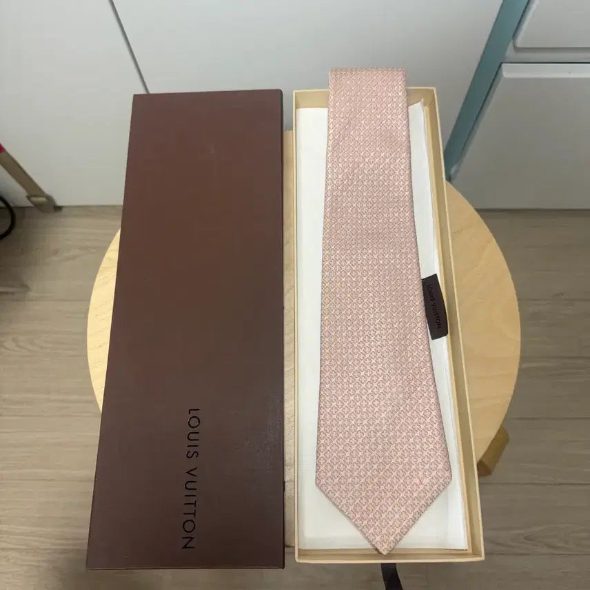 [BUNJANG] Louis Vuitton Silk Necktie / 루이비통 넥타이 정품 에르메스 구찌 샤넬 디올 제냐 톰포드 브리오니