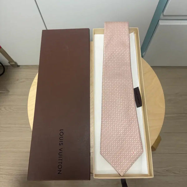 [BUNJANG] Louis Vuitton Silk Necktie / 루이비통 넥타이 정품 에르메스 구찌 샤넬 디올 제냐 톰포드 브리오니