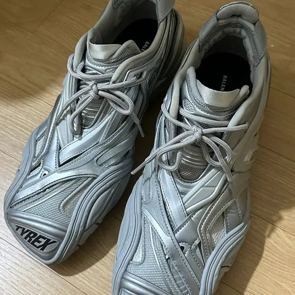 [BUNJANG] Balenciaga Tyrex Sneakers / 발렌시아가 타이렉스 41사이즈
