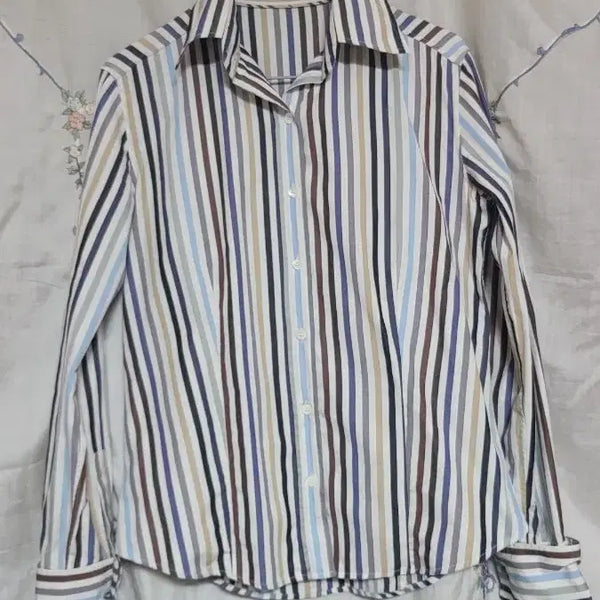 [BUNJANG] Burberry London Stripe Shirt Size S / 버버리 런던 스트라이프 셔츠 S
