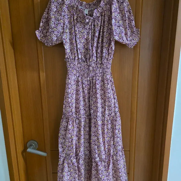 [BUNJANG] Floral Pattern Tiered Long Dress with Waistband / (새상품)  꽃무늬 패턴 허리밴딩 캉캉 롱원피스