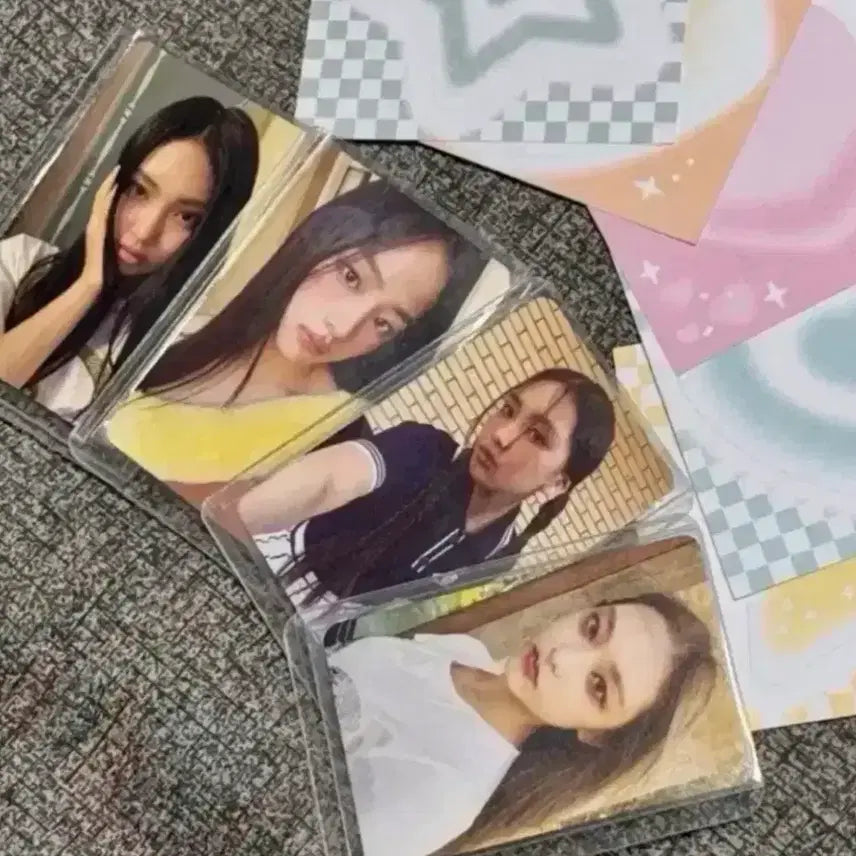 [BUNJANG] NewJeans Bundle Set Photocard & Sticker / 뉴진스 포토카드 + 스티커 일괄