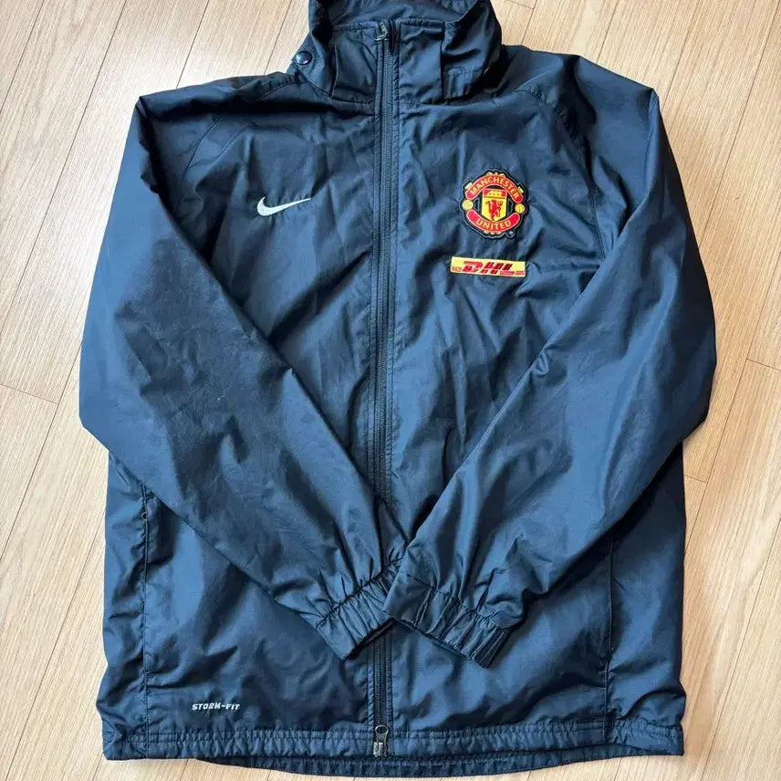 [BUNJANG] Nike Manchester United Windbreaker Jacket - Boys XL (Adult M) / 나이키 맨체스터 유나이티드 바람막이