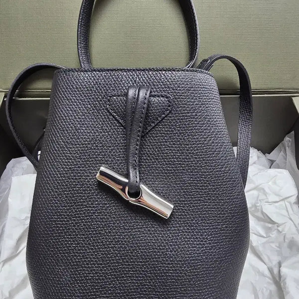 [BUNJANG] Longchamp Mini Le Roseau Bucket Bag / 롱샴 미니 르 로조 버킷백
