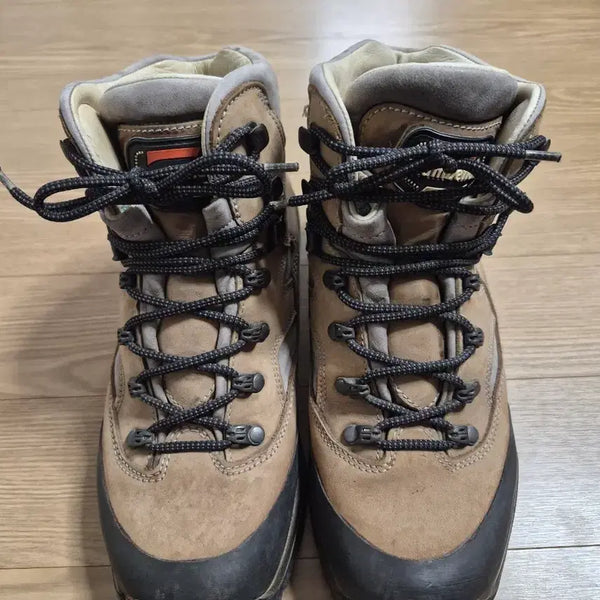 [BUNJANG] Zamberlan Gore-Tex Leather Hiking Boots / 잠발란 고어텍스 가죽 등산화 트레킹화