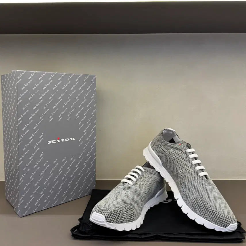 [BUNJANG] Kiton Logo Cotton Fit Knit Light Grey Sneakers / 키톤 로고 코튼 핏 니트 라이트그레이 스니커즈