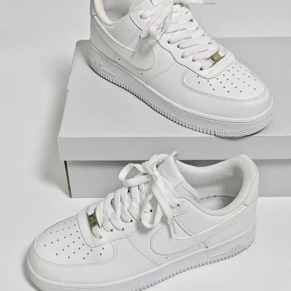 [BUNJANG] Nike Air Force 1 '07 'Triple White' Sneakers / 나이키 에어포스1 화이트 정품 AF1 올백 스니커즈