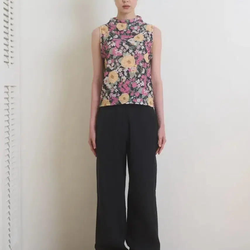 [BUNJANG] Pesto Floral Sleeveless Top / pesto페스토 floral sleeveless top