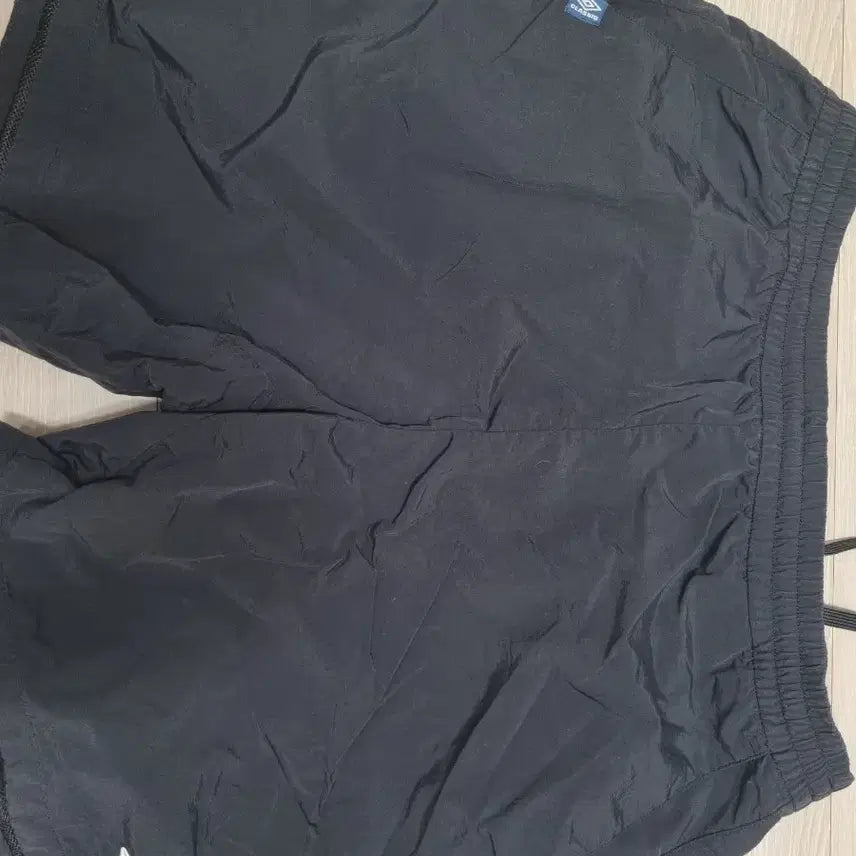 [BUNJANG] Umbro Black Shorts / 엄브로 반바지 검정