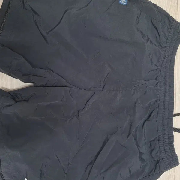 [BUNJANG] Umbro Black Shorts / 엄브로 반바지 검정