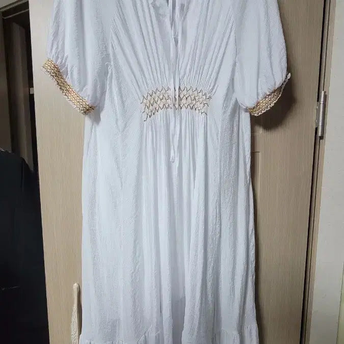 [BUNJANG] Jucy Judy White Long Dress Free Size / 쥬시쥬디 화이트 원피스 롱 원피스 free size