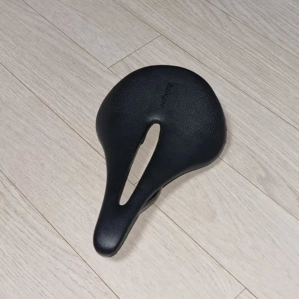[BUNJANG] Balugo Carbon Saddle / 발루고 카본안장! 개급처 픽시[쓰나미,엔진11,콘스탄틴,위아위스,트랙차]