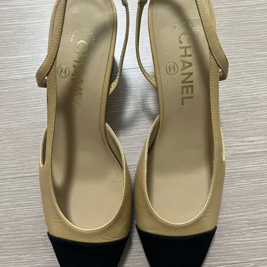 [BUNJANG] Chanel Slingback Beige Leather Black Cap Toe Shoes Size 37.5 / 샤넬 슬링백 37.5