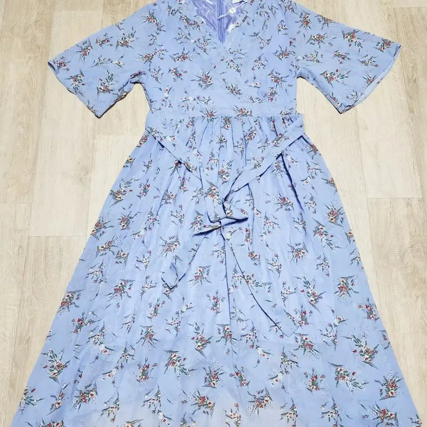 [BUNJANG] RIRI&CO Short Sleeve Floral Midi Dress / RIRI&CO(리리앤코) 반팔 원피스 95호(66)