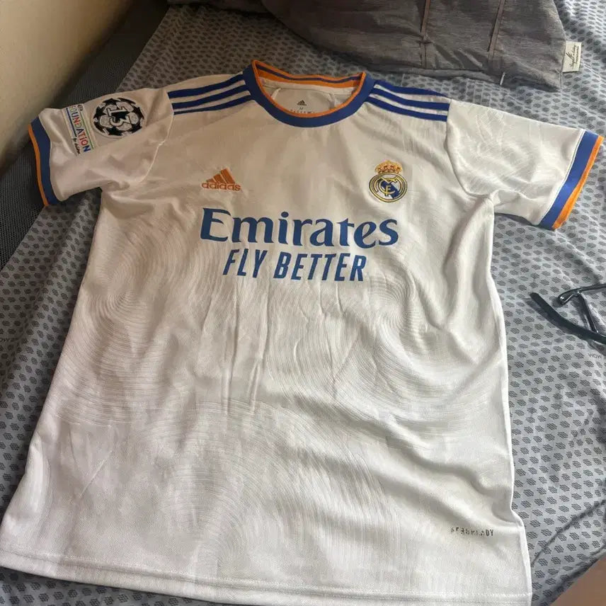 [BUNJANG] Real Madrid 21-22 Karim Benzema Season Jersey M / 레알 마드리드 21-22 시즌 카림 벤제마 시즌 유니폼 m