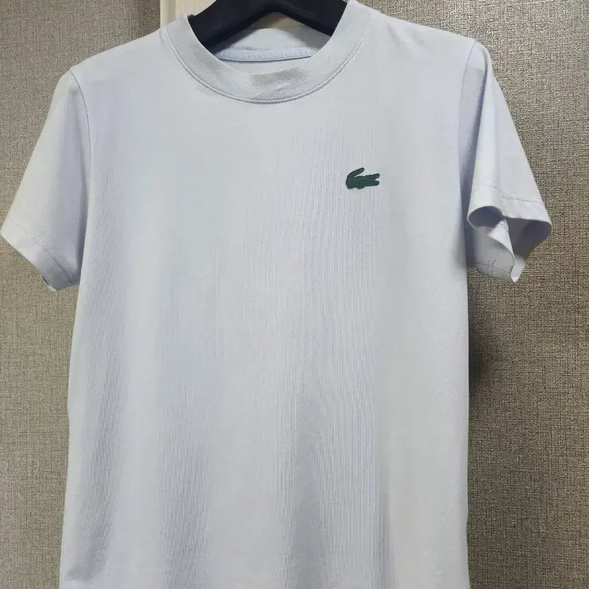 [BUNJANG] Lacoste Women's Slim Fit Short Sleeve T-Shirt / 여성  라코스테 반팔티