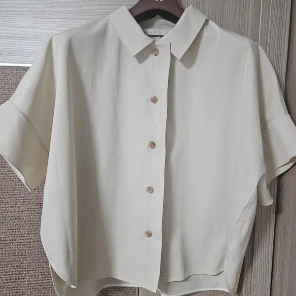 [BUNJANG] Lebeige Blouse / 르베이지  블라우스