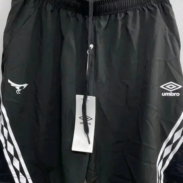 [BUNJANG] Seongnam FC Umbro Black Shorts / [새상품]성남FC 엄브로 반바지 블랙
