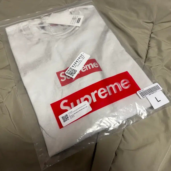 [BUNJANG] Supreme x MM6 Maison Margiela Box Logo T-Shirt / [L]슈프림 x MM6 메종 마르지엘라 박스로고 티셔츠