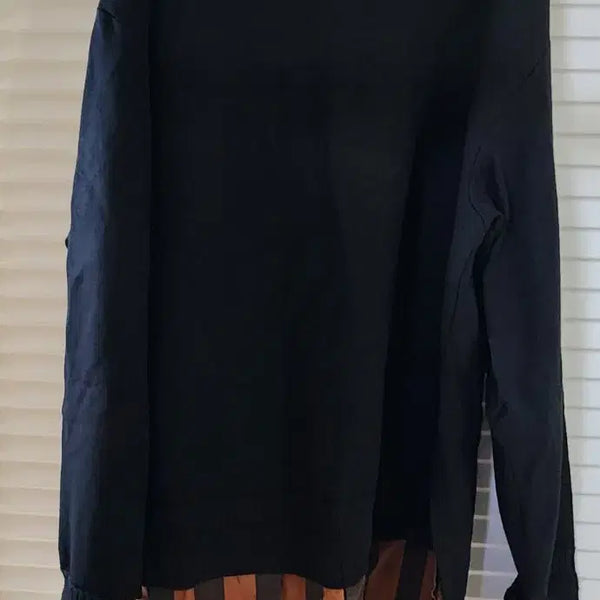 [BUNJANG] System Homme Black & Brown Stripe Shirt-Layered Knit / (시스템옴므) 블랙 앤 브라운 스트라이프 셔츠형 니트
