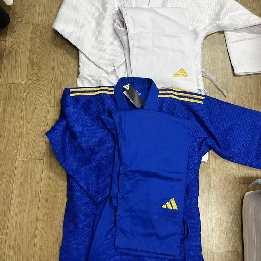 [BUNJANG] Adidas Tracksuit (Gold Trim) / 아디다스 챔3 금장 165 (중고)