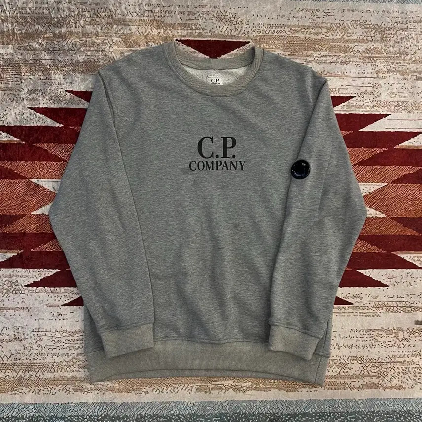 [BUNJANG] CP Company Logo Lens Sweatshirt Crewneck T-Shirt (Gray, L/100) / C.P. 씨피컴퍼니 로고 렌즈 맨투맨 크루넥 티셔츠 [그레이] L/100