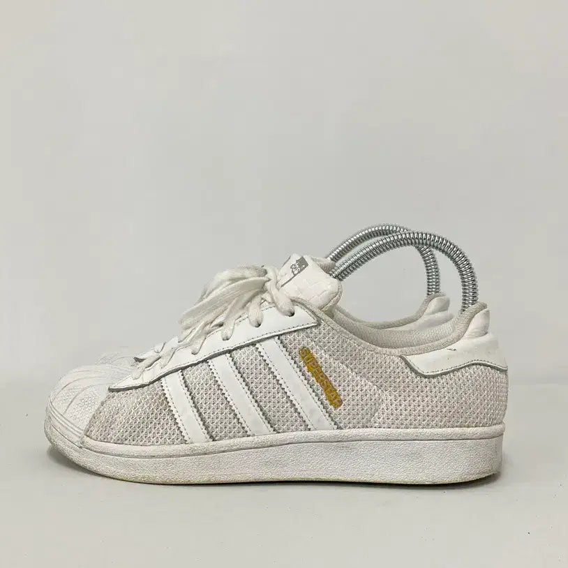 [BUNJANG] Adidas Classic Superstar White Sneakers (240mm) / 3.아디다스 클래식 슈퍼스타 화이트 [240]