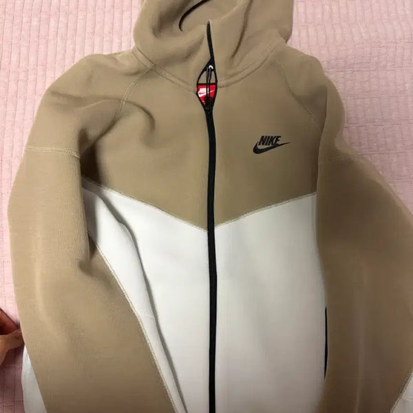 [BUNJANG] Nike Tech Pack Limited Edition / 한정판 나이키 테크팩