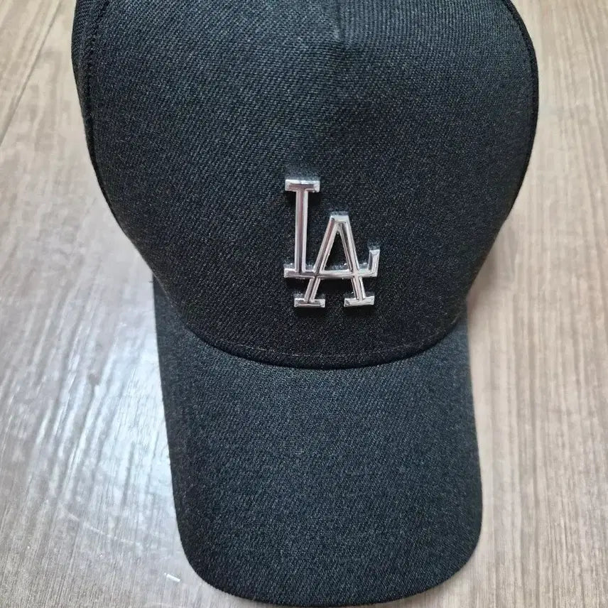 [BUNJANG] LA Dodgers Black Ball Cap / LA 다저스 볼캡 블랙