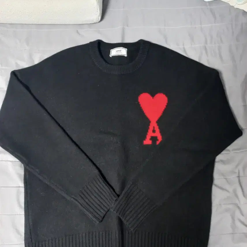 [BUNJANG] AMI Paris Big Heart Knit Black M / (정품) 아미 빅하트 니트 M