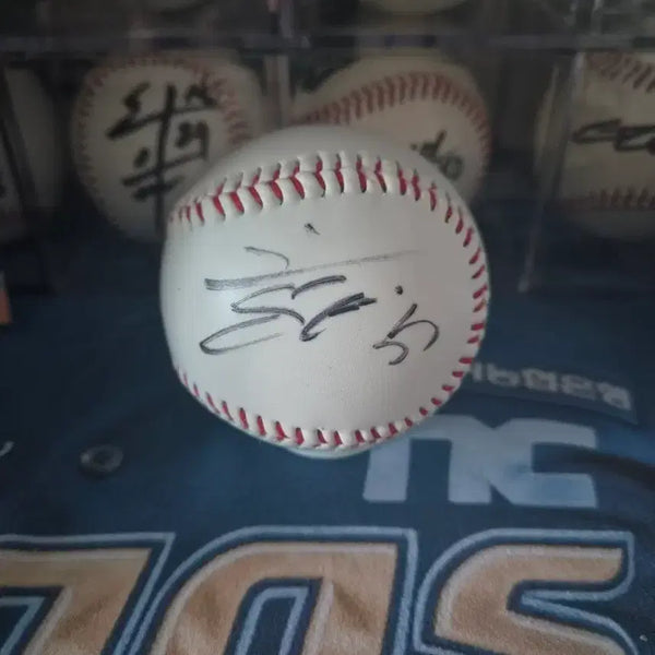 [BUNJANG] LG Twins Hong Chang-ki Signed Baseball / 엘지트윈스 홍창기 싸인볼