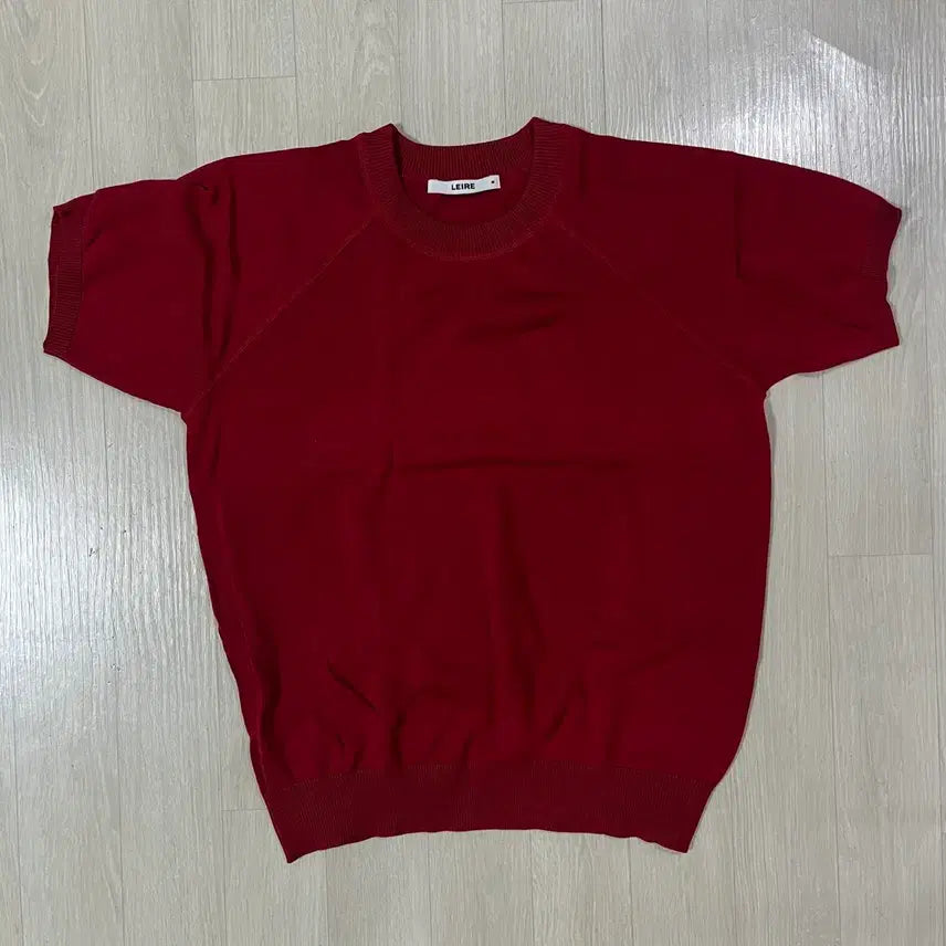 [BUNJANG] Leahr Vintage Fit Raglan Short Sleeve Knit Red / 르아르 빈티지핏 레글런 반팔 니트 레드