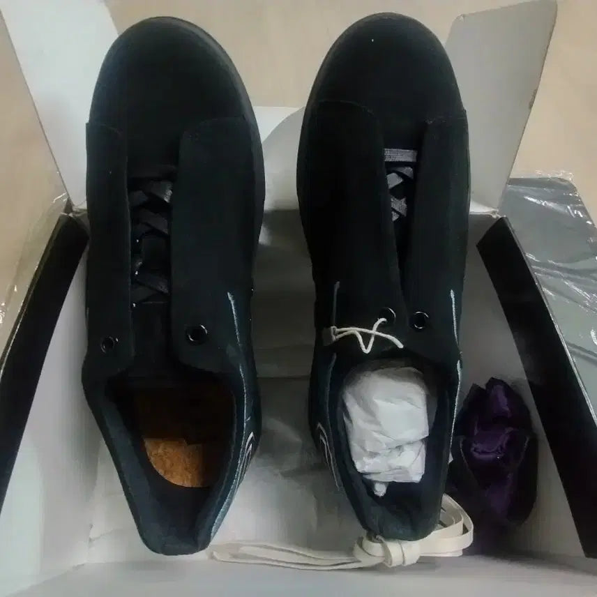 [BUNJANG] Ethis Doza Suede Black Sneakers / 이티스 도자 스웨이드 블랙