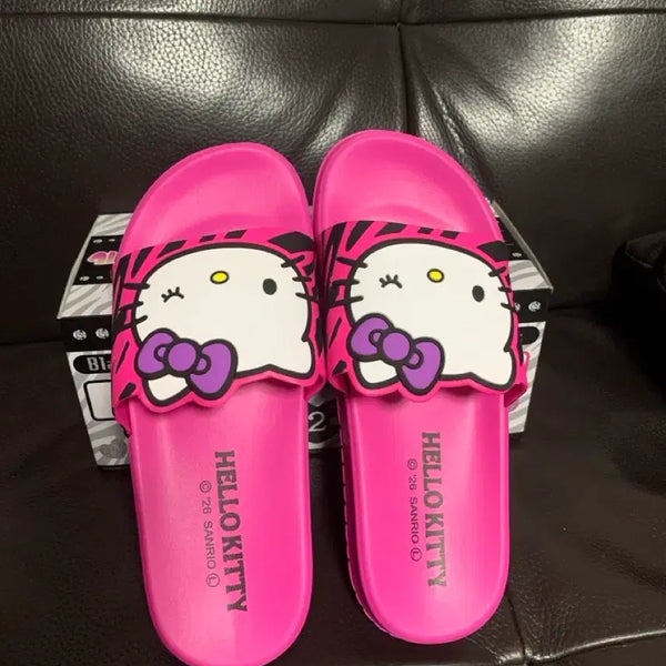 [BUNJANG] Sanrio Hello Kitty Leopard Print Slippers (Japanese Exclusive) / 헬로키티 슬리퍼 일본정품