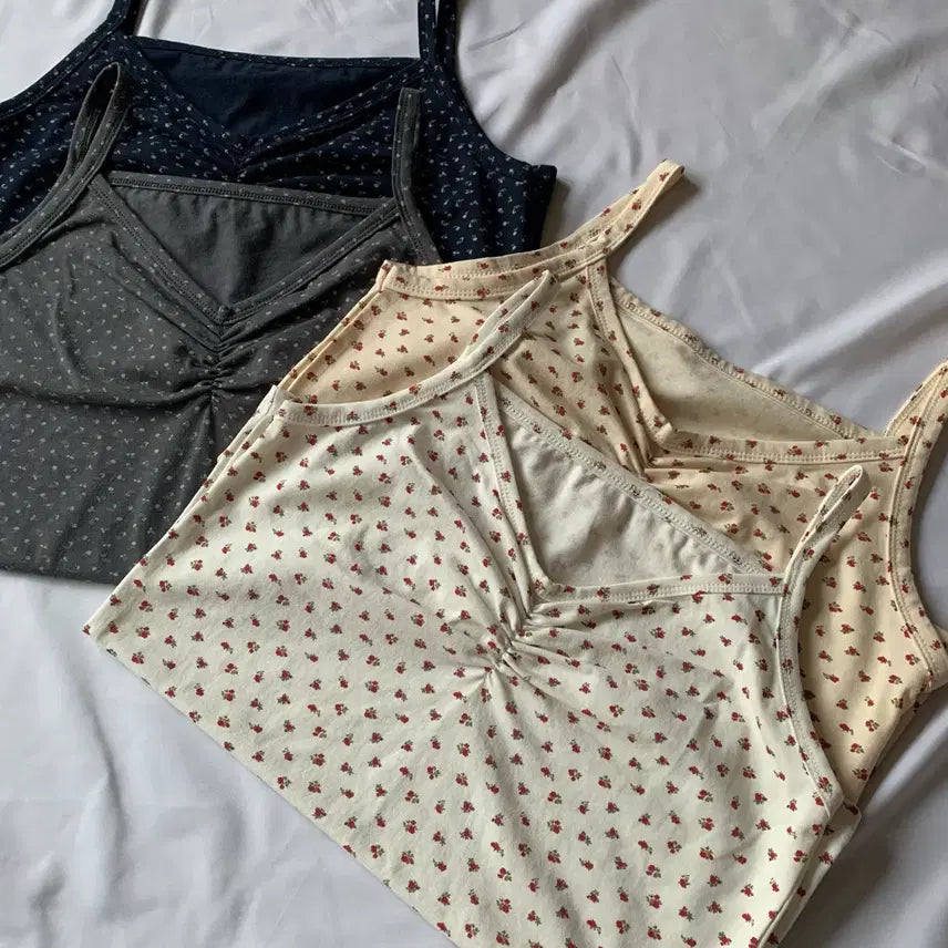 [BUNJANG] Floral Shirring Slim Cami Top / 플라워 셔링 슬림 끈나시 (새상품)