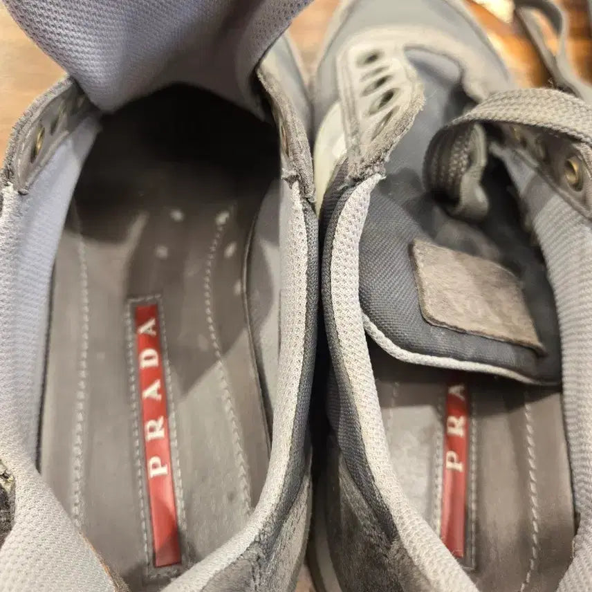 [BUNJANG] Prada Sneakers Grey / 프라다 운동화 회색