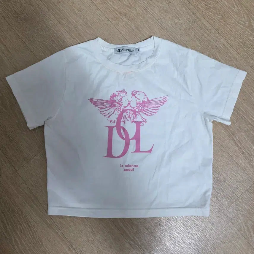 [BUNJANG] Delisent Cropped Short Sleeve T-Shirt / 델리센트 크롭 반팔티