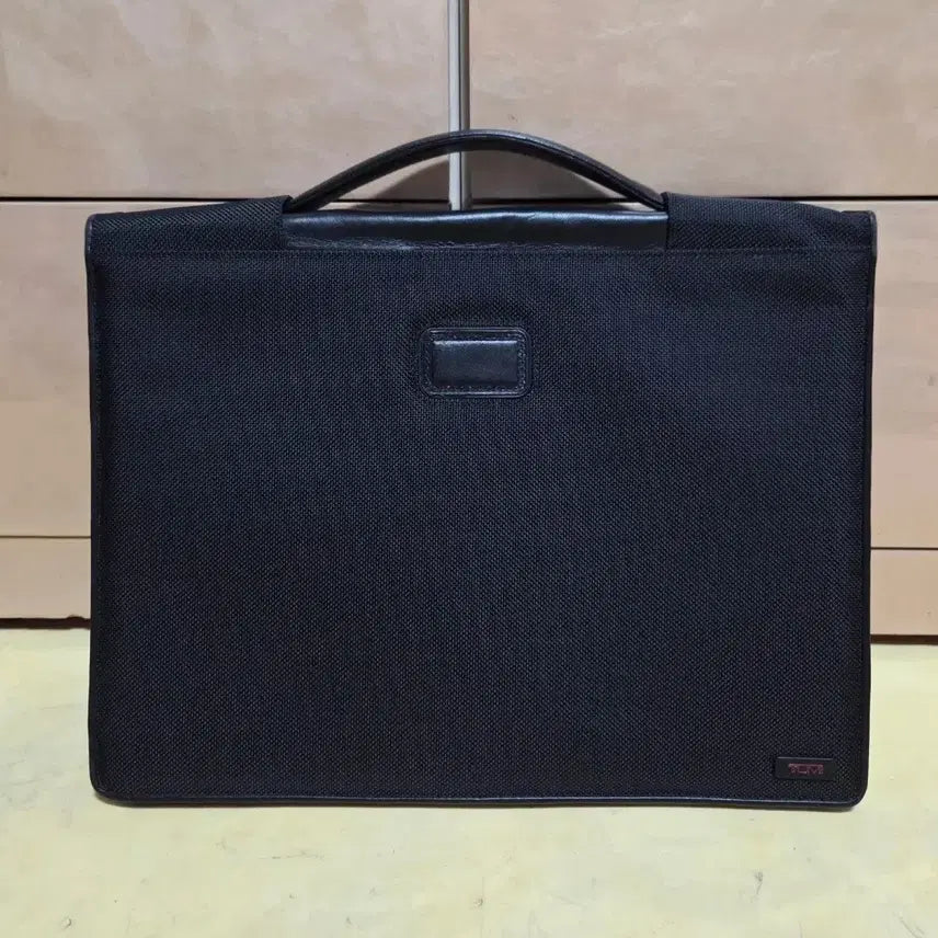 [BUNJANG] Tumi Business Tablet/Document Holder Bag - Black / 투미 정품 비즈니스 태블릿/문서 홀더백 거의새제품