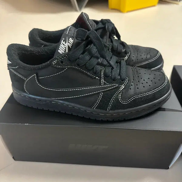 [BUNJANG] Travis Scott Black Phantom Low Top Sneakers / 트레비스캇 블랙팬텀 235