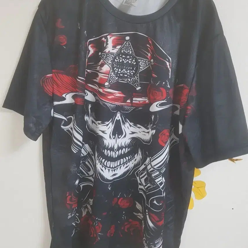 [BUNJANG] Skull Rose Printing Short Sleeve T-Shirt / 해골 장미 프린팅 반팔 티셔츠(100))미사용
