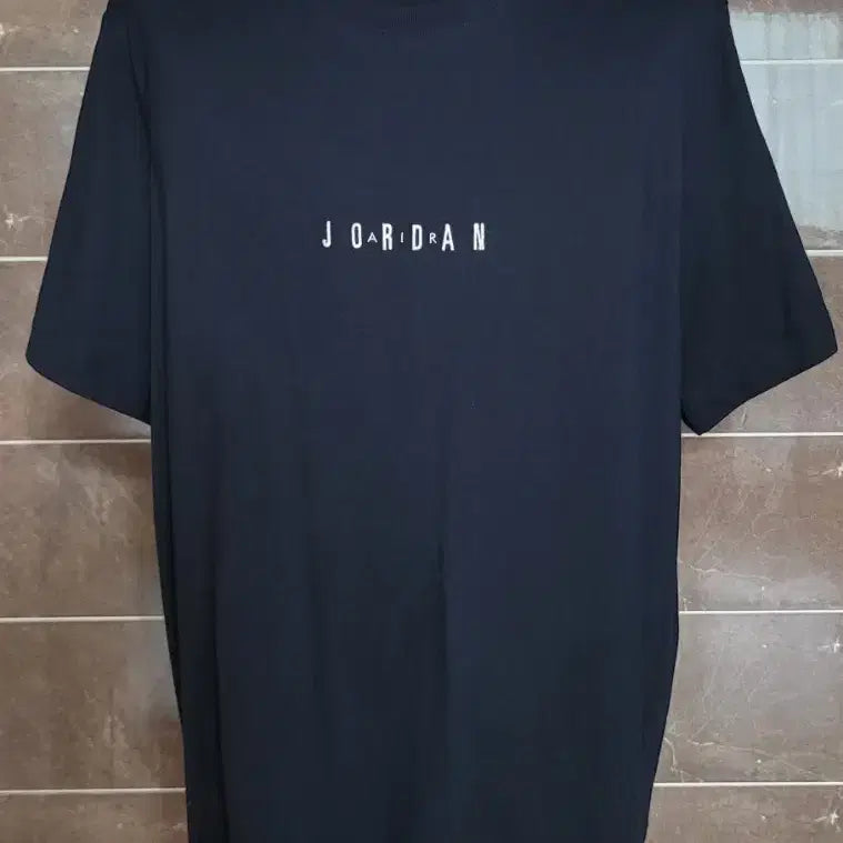 [BUNJANG] Nike Jordan Men's Black Short Sleeve T-Shirt (XXL) / (남성2xl사이즈)나이키 조던 선명한 블랙 반팔티