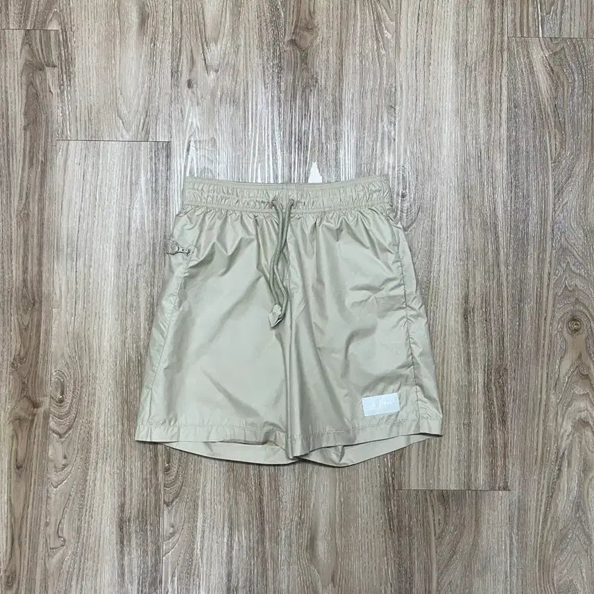 [BUNJANG] Adidas x Parley Beige Shorts Size 30 / 아디다스 X Parley 반바지 S