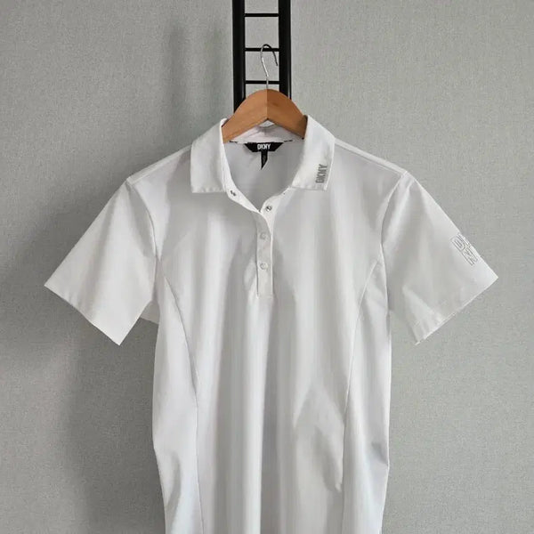 [BUNJANG] DKNY White Short Sleeve Golf Polo Shirt / DKNY 반팔 골프웨어 카라티 화이트