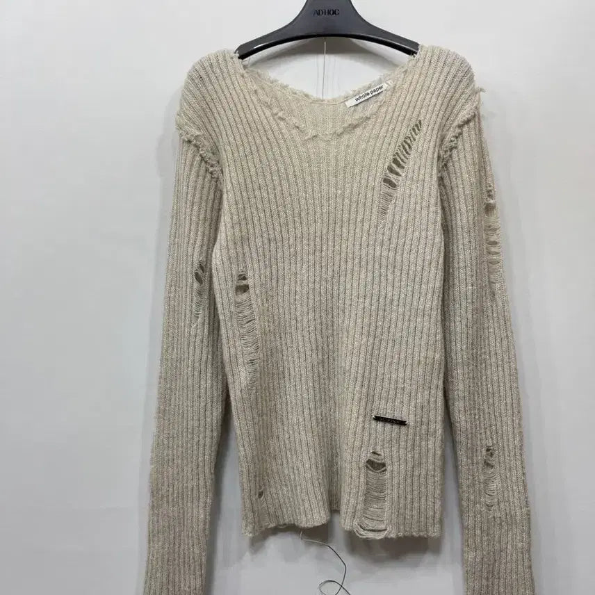 [BUNJANG] Hole Paper Damage Knit / F) 홀페이퍼 데미지 니트