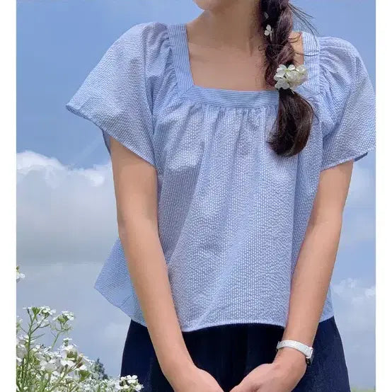 [BUNJANG] K-Club Sophie Seersucker Blouse / 케이클럽 소피 시어서커 블라우스